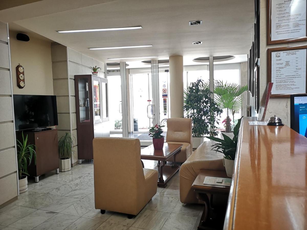 Tangra Hotel Stara Zagora Extérieur photo